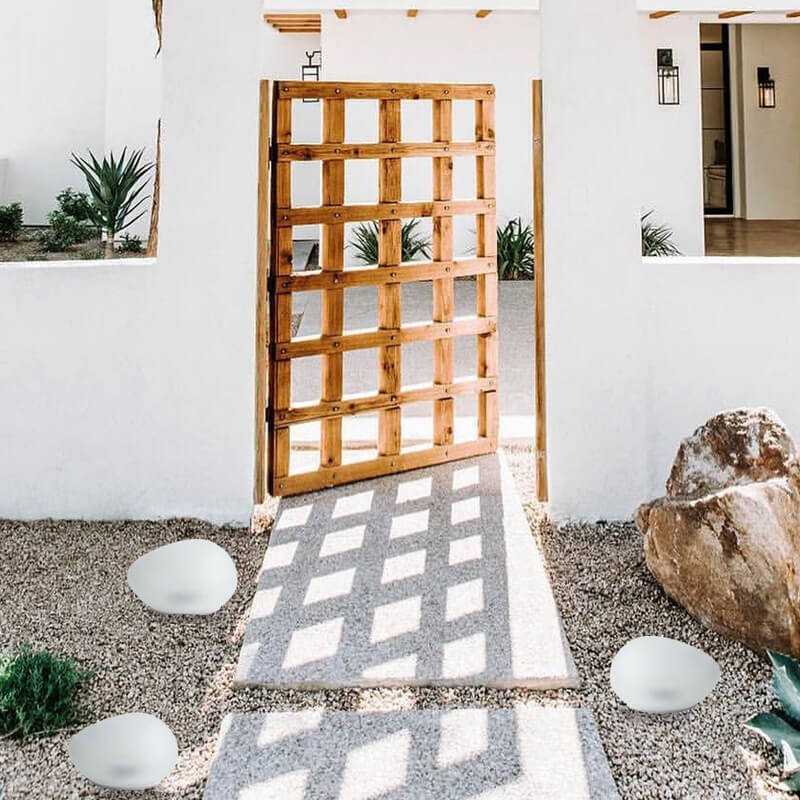 Solar Garden Pebble Light Outdoor Pathway & Patio Lighting