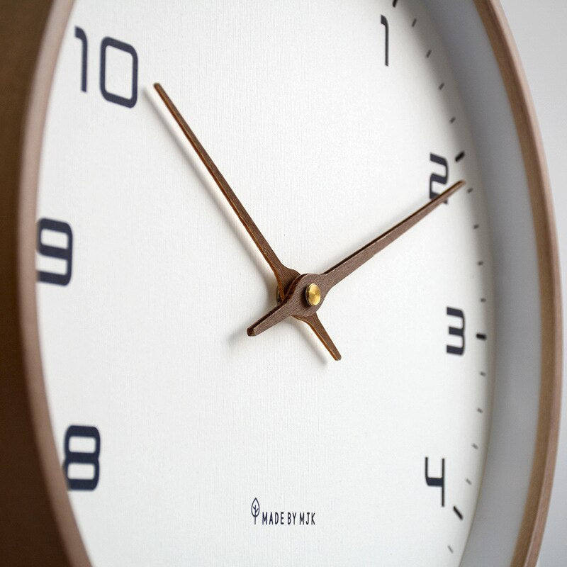 Scandinavian Style Wall Clock Simple Design with Silent Operation