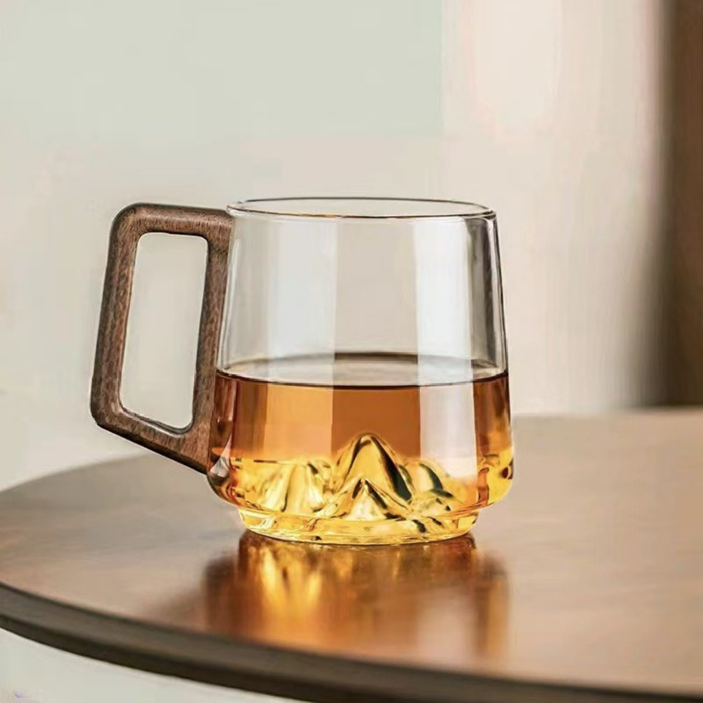 Contemporary Coffee Mug Sleek Clear Design with Handle