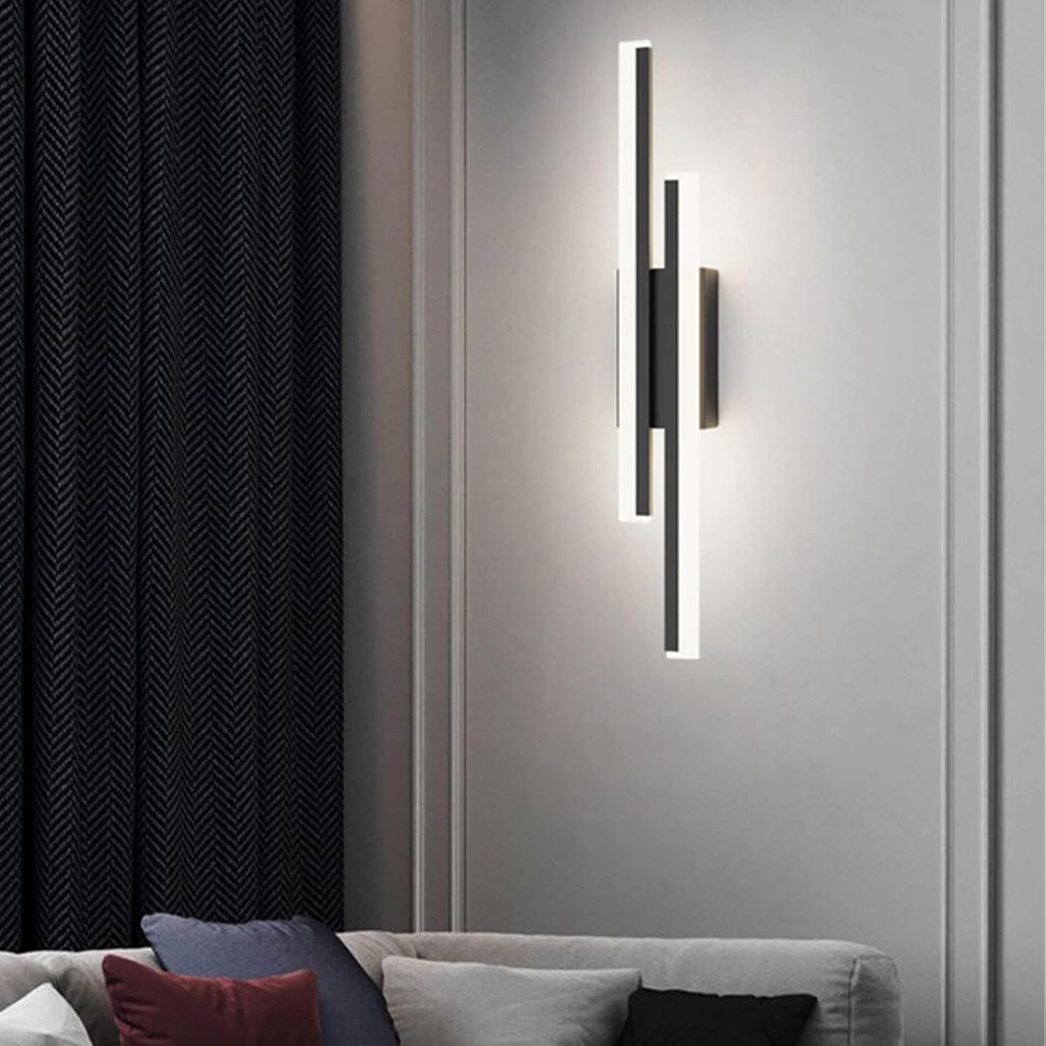 Modern LED Wall Light Slim Linear Indoor Lighting Fixture