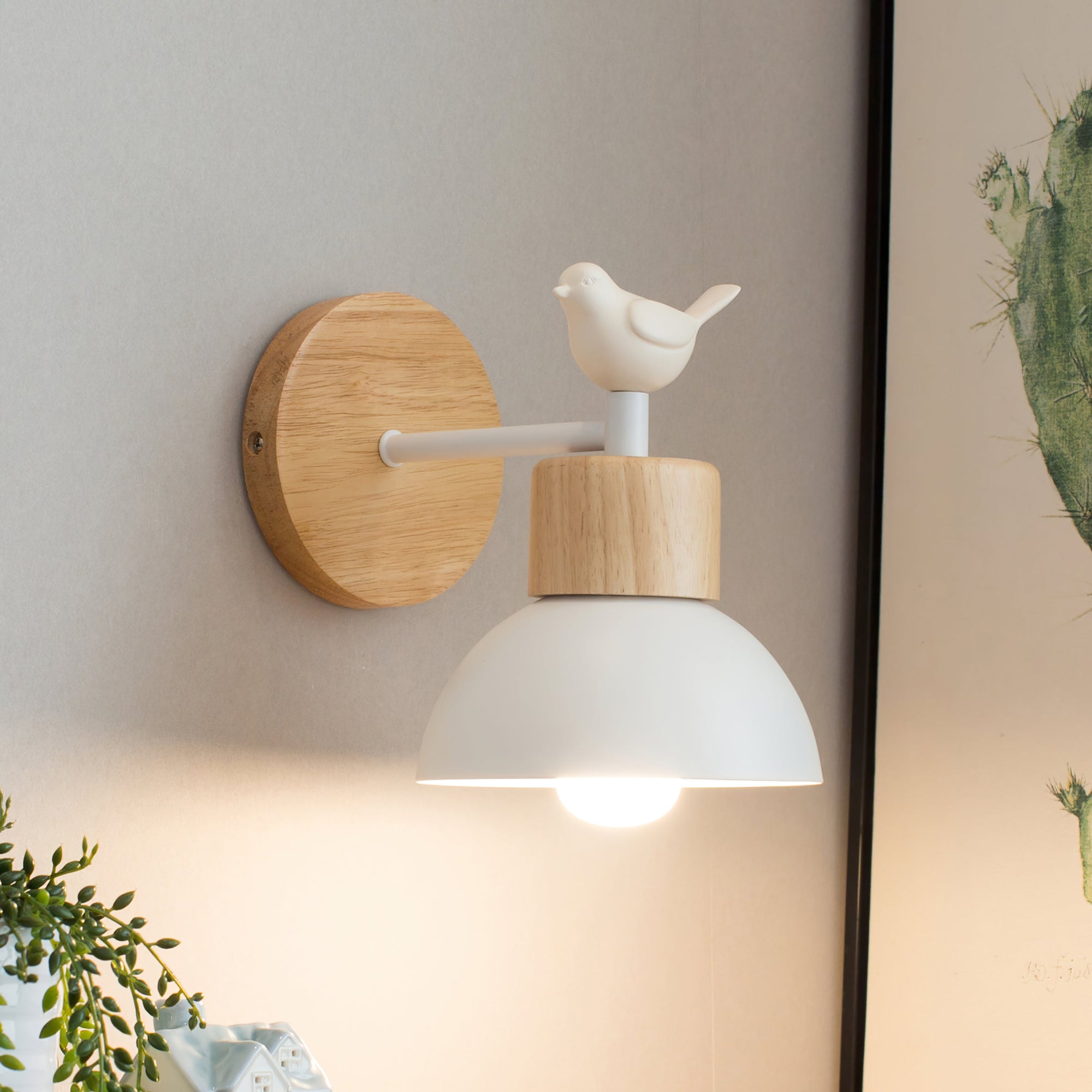 Avino Bird Wall Lamp