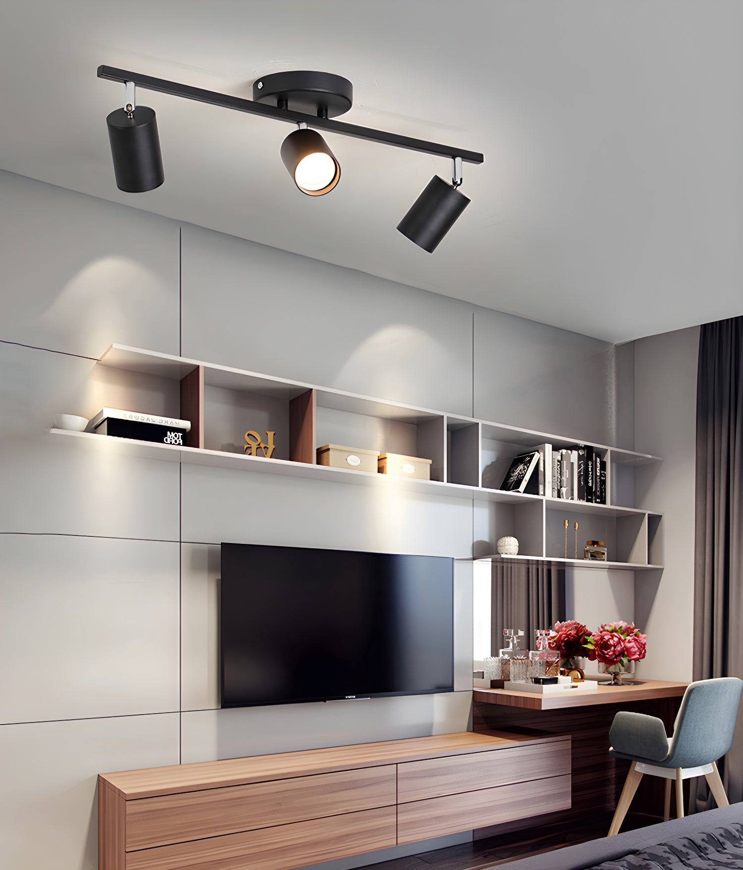 Adjustable Spotlight Ceiling Light Bar in Gold Accent Design