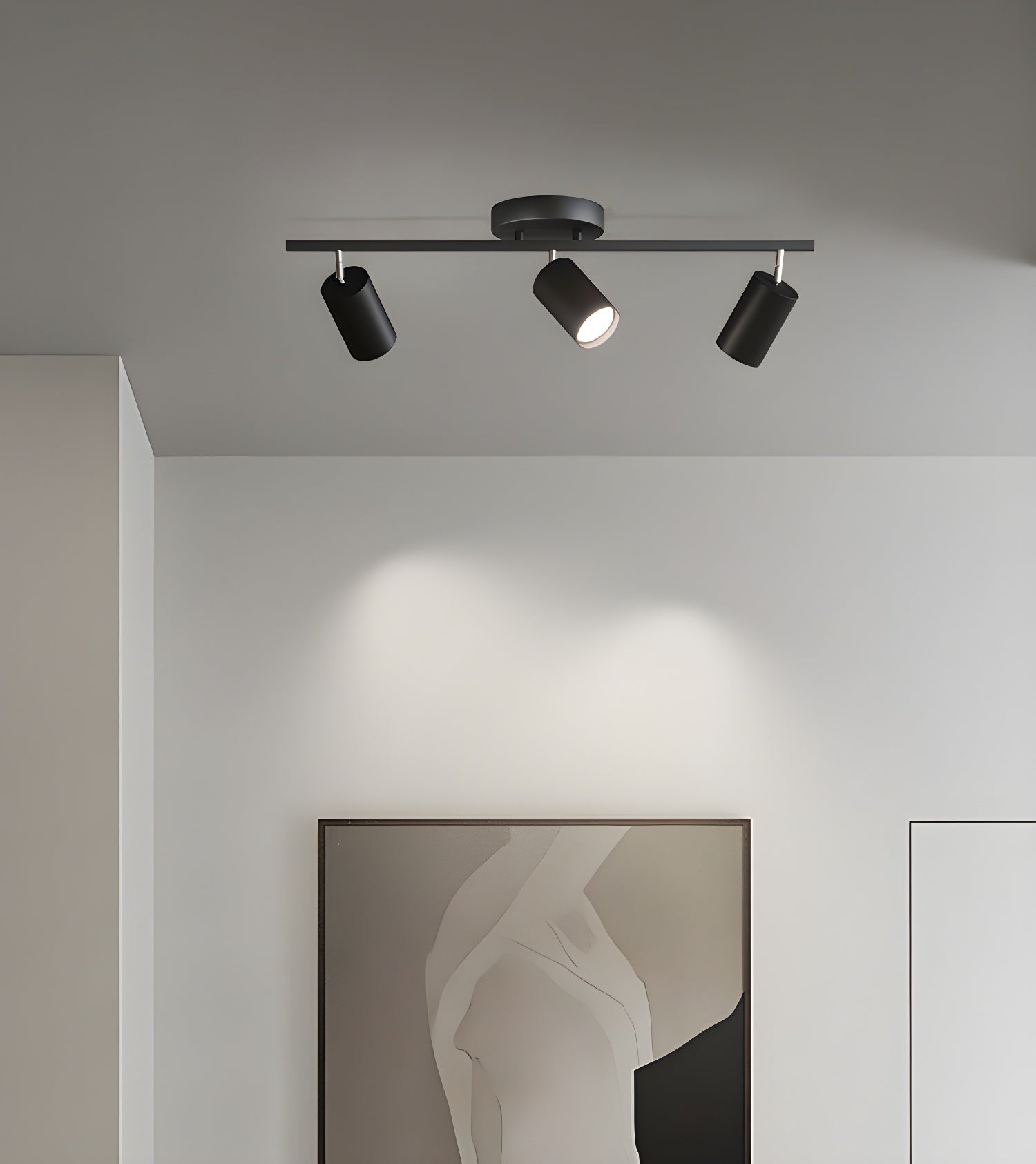 Adjustable Spotlight Ceiling Light Bar in Gold Accent Design