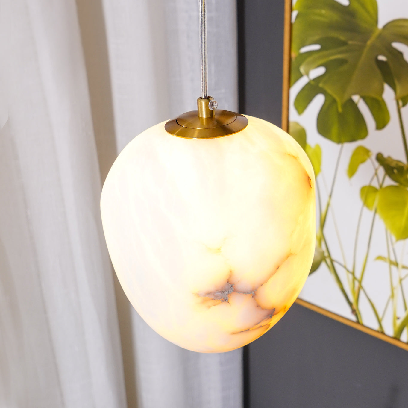 Elara Pendant Light