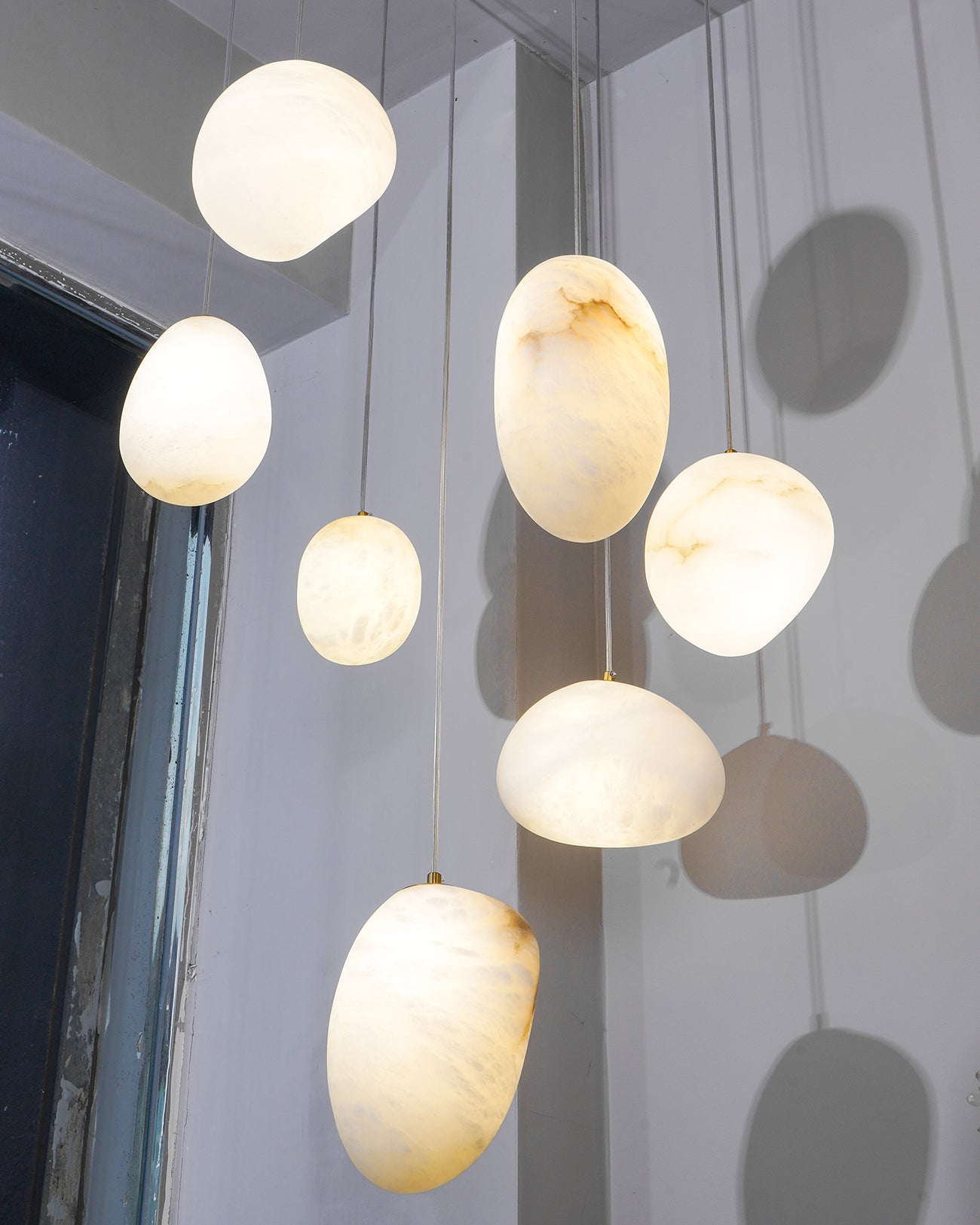 Elara Pendant Light