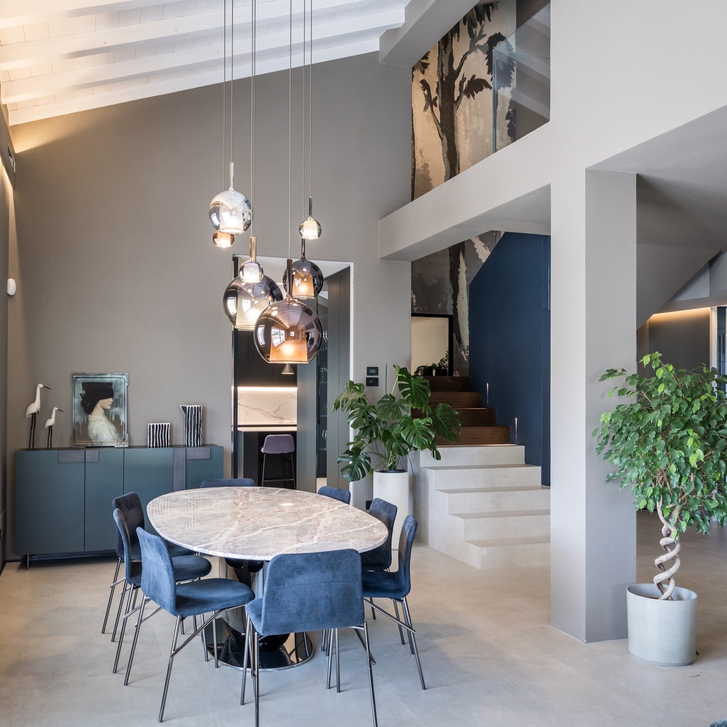 Liora Glass Pendant Light