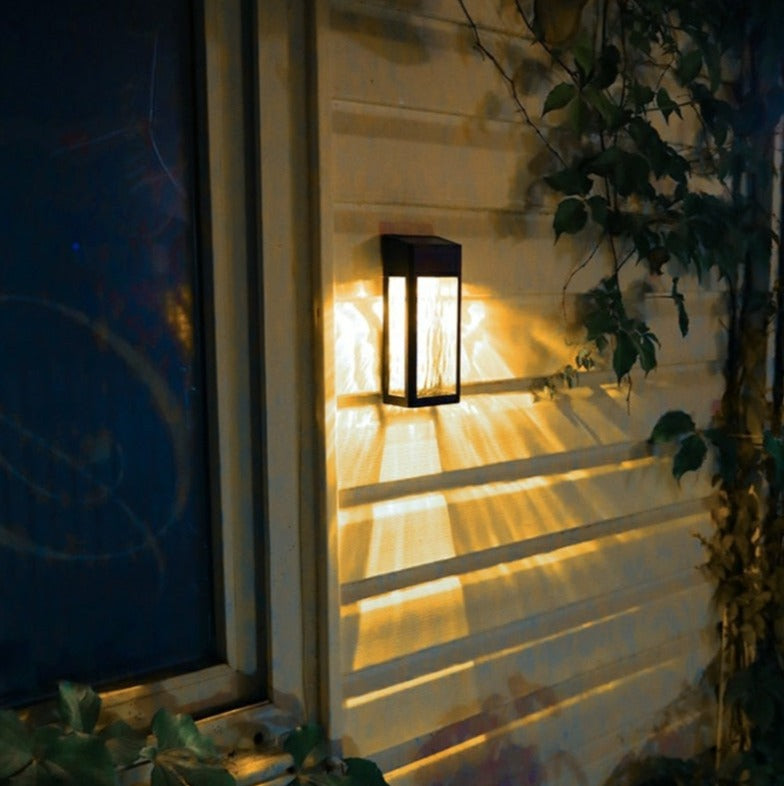 Garden Wall Lamp Solar LED with Dusk Sensor