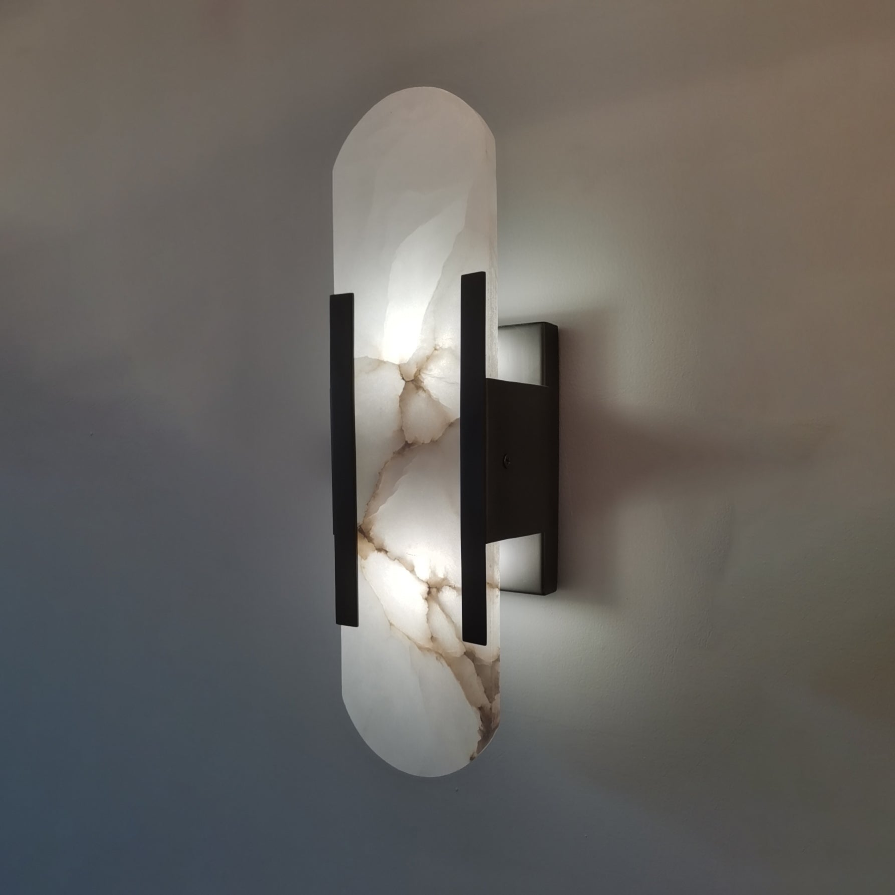 Aurelio Linear Alabaster Wall Lamp