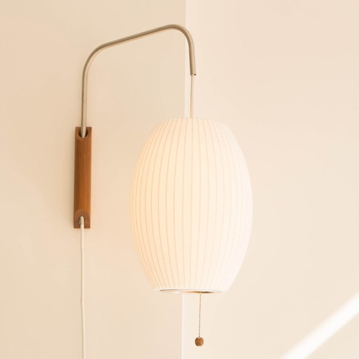 Arlen Orb Wall Lamp