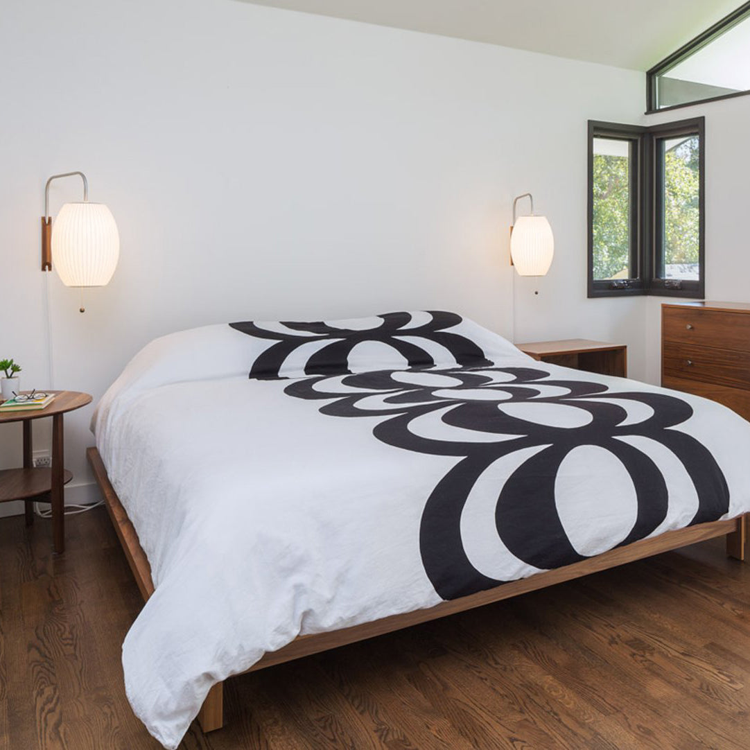 Arlen Orb Wall Lamp