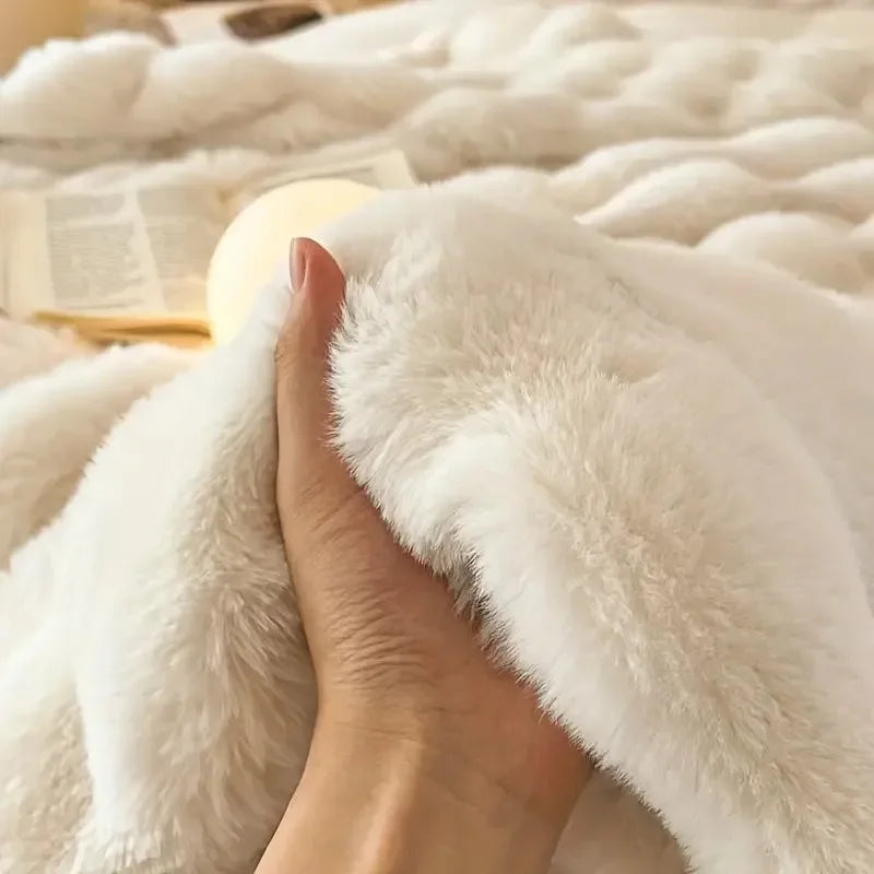 Reversible Textured Throw Blanket Double-Sided Bubble Design