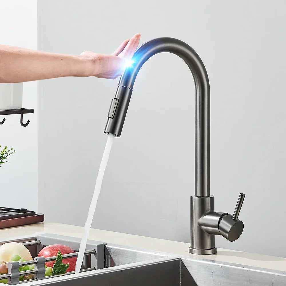 Sensor Activated Kitchen Tap with Extendable Spout