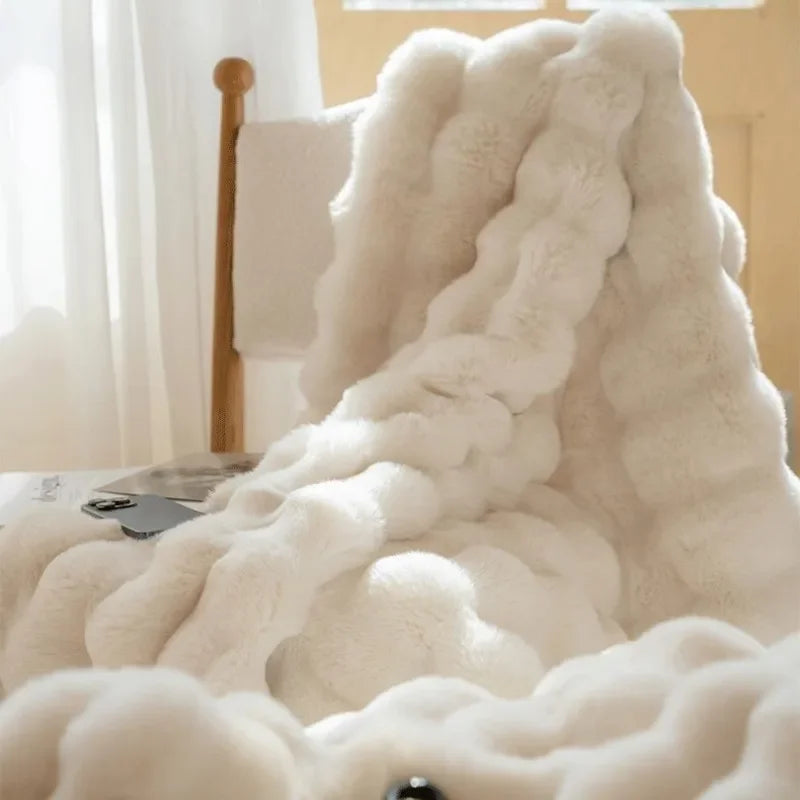 Reversible Textured Throw Blanket Double-Sided Bubble Design