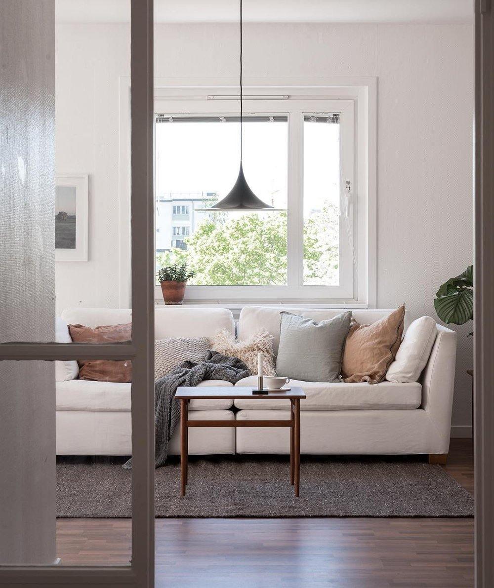 Arco Pendant Light