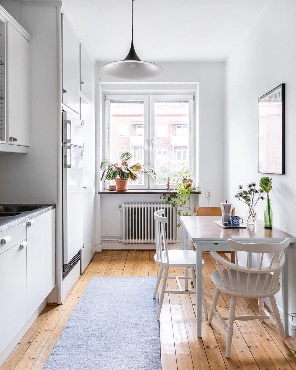 Arco Pendant Light