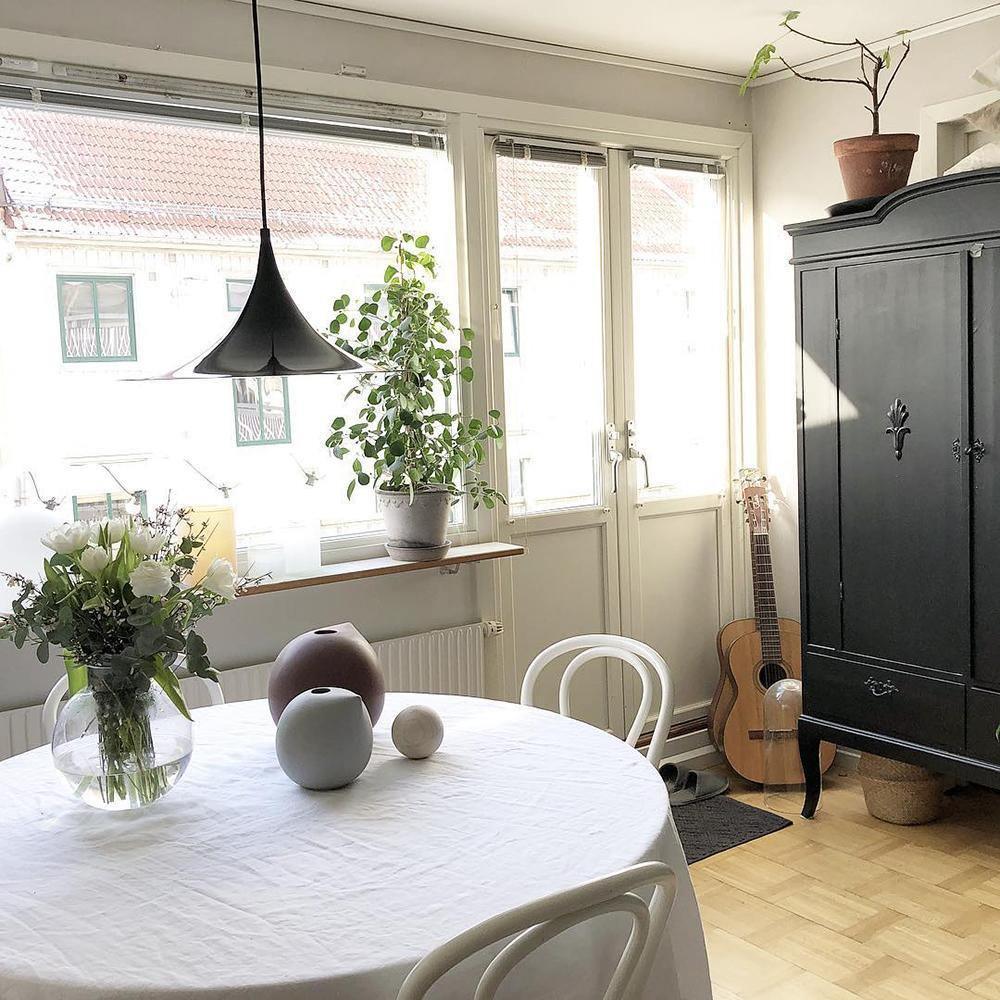 Arco Pendant Light
