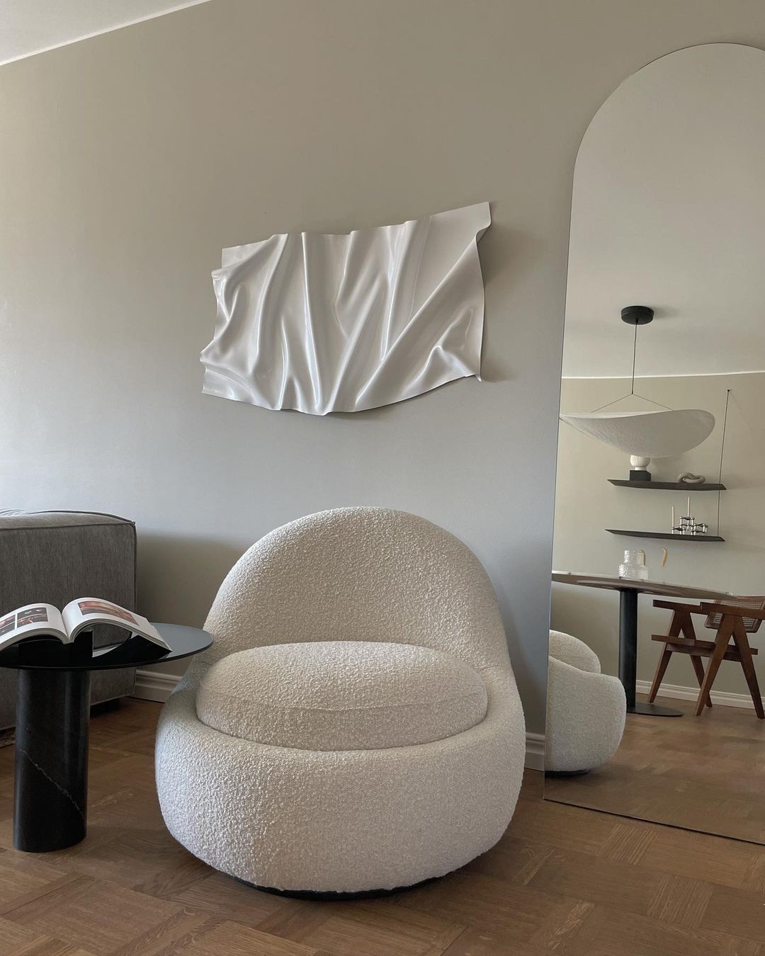 Avenor Sculptural Pendant Light