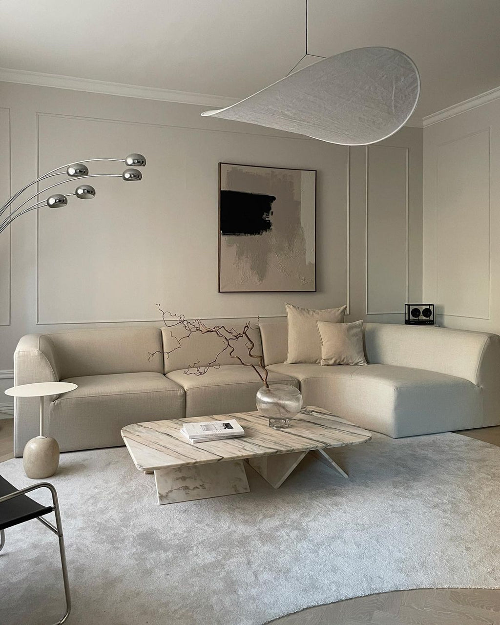 Avenor Sculptural Pendant Light