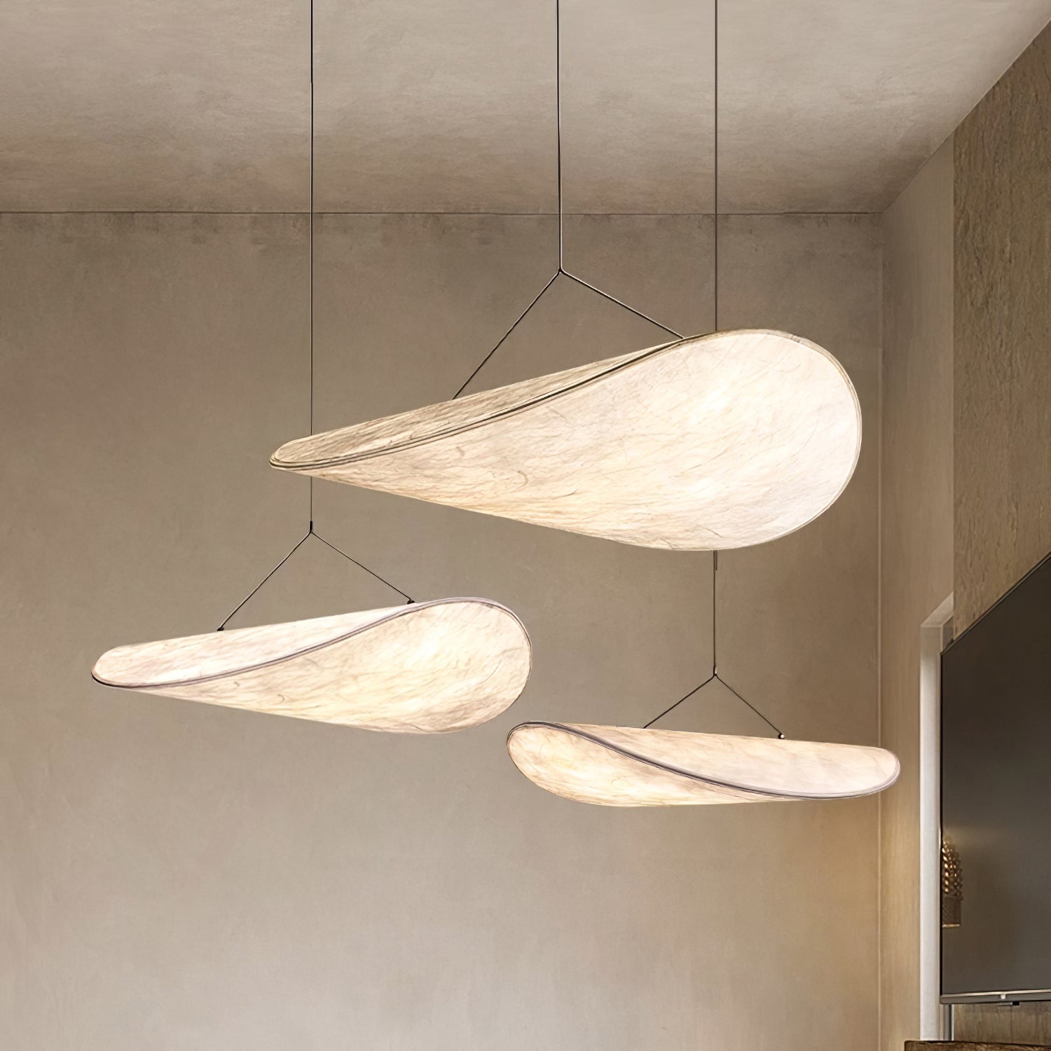 Avenor Sculptural Pendant Light