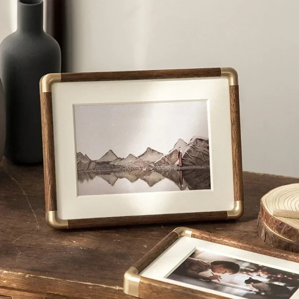 Decorative Photo Frame Vintage-Style Tabletop Display
