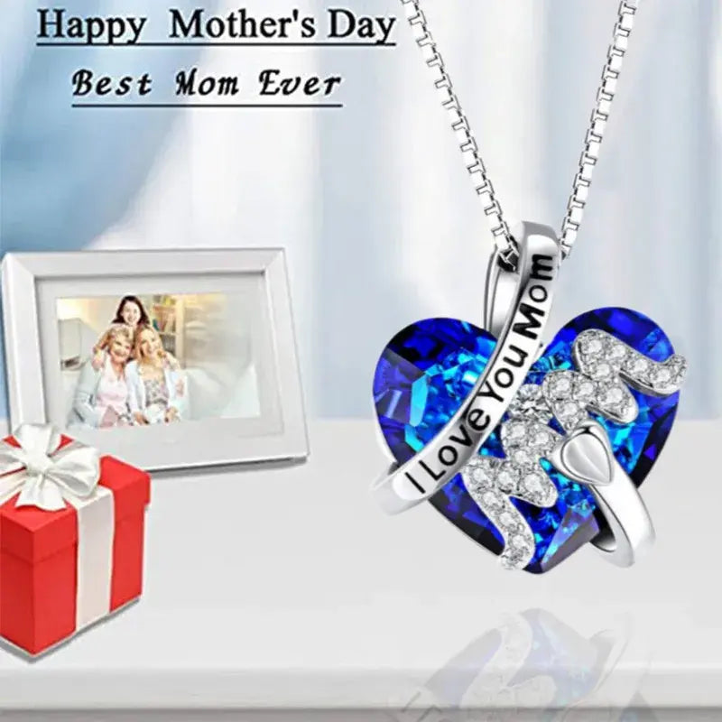 Crystal Heart Pendant Necklace for Mum – Mother's Day Gift