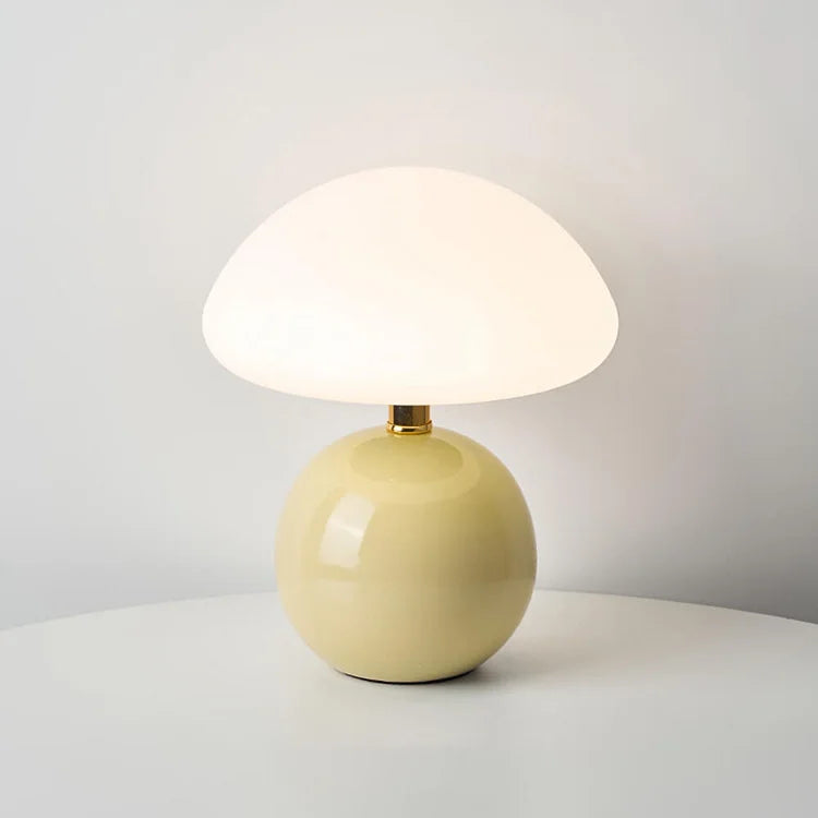 Retro Mushroom Table Lamp Bauhaus-Inspired Bedside Light