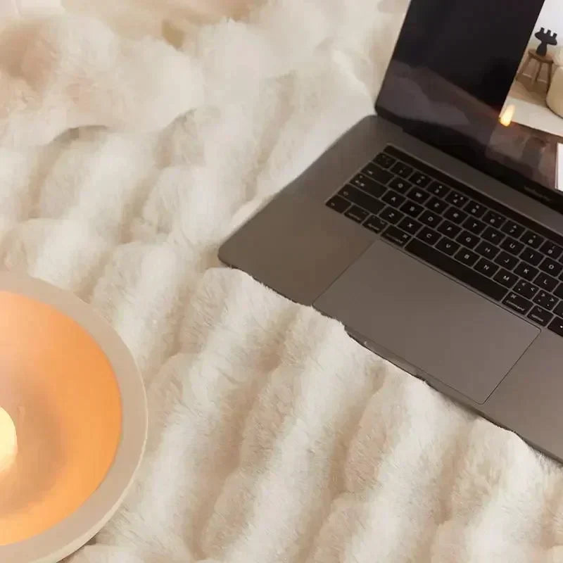 Portable Throw Blanket Soft Feel Cover for Home and Travel Use